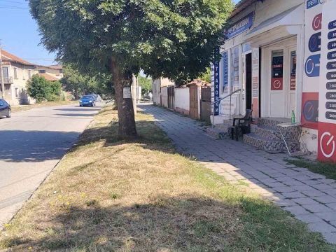 офис Ихтиман - снимка 1